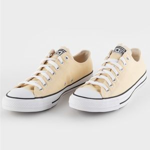 Beige Converse Chucks Size 7.5 Womens Low Top